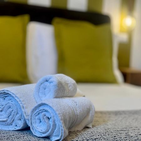 Habitare Lecce & Salento Bed & Breakfast ภายนอก รูปภาพ